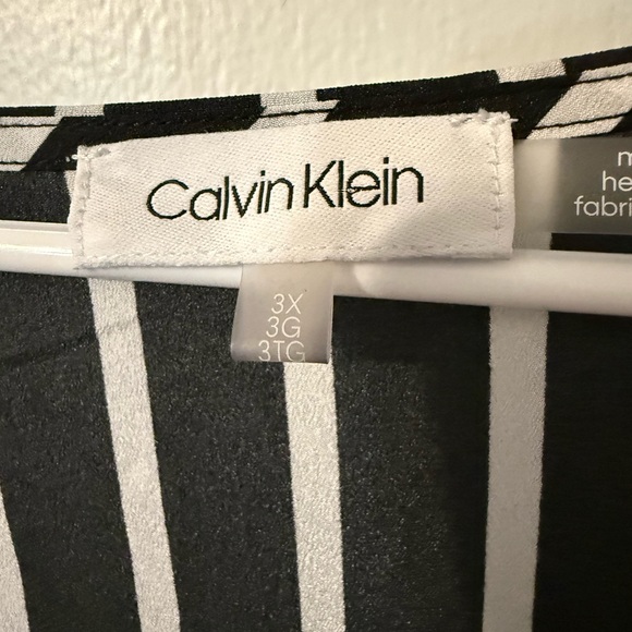 Calvin Klein Black and White Striped Blouse - Picture 4 of 4